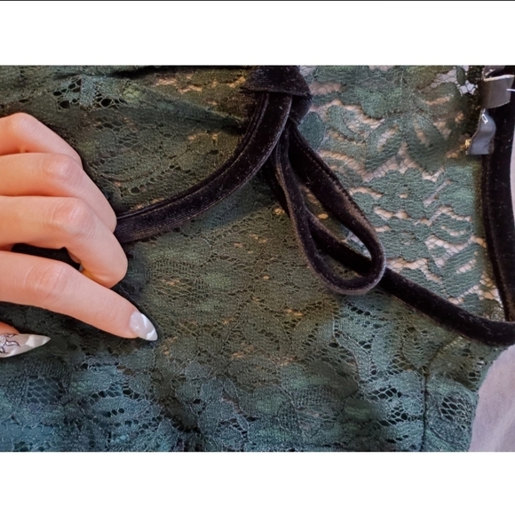 RW&Co Little Lace Dress With Pockets - Picture 2 of 3